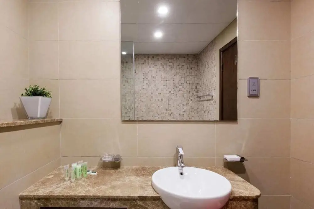 Дубай: Comfy Trendy Apartment Steps Away From the Metro