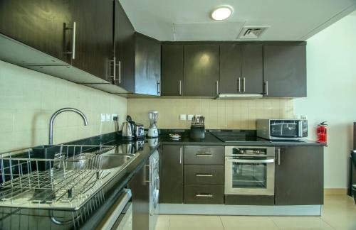 Дубай: Lux Bnb 1Bdr Penthouse JLT