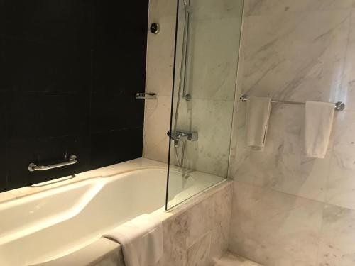 Дубай: The Address Dubai Mall Residence-Burj Khalifa View 2