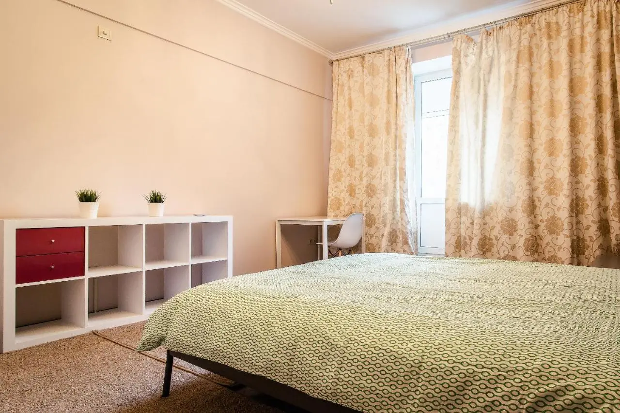 Москва: Dream House Smolenskiy Bul'var