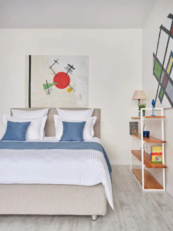 Иркутск: Квартира Family Friends Apartments