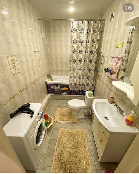 Иркутск: Apartments on str. Zvereva, bld. 1/3, f. 61
