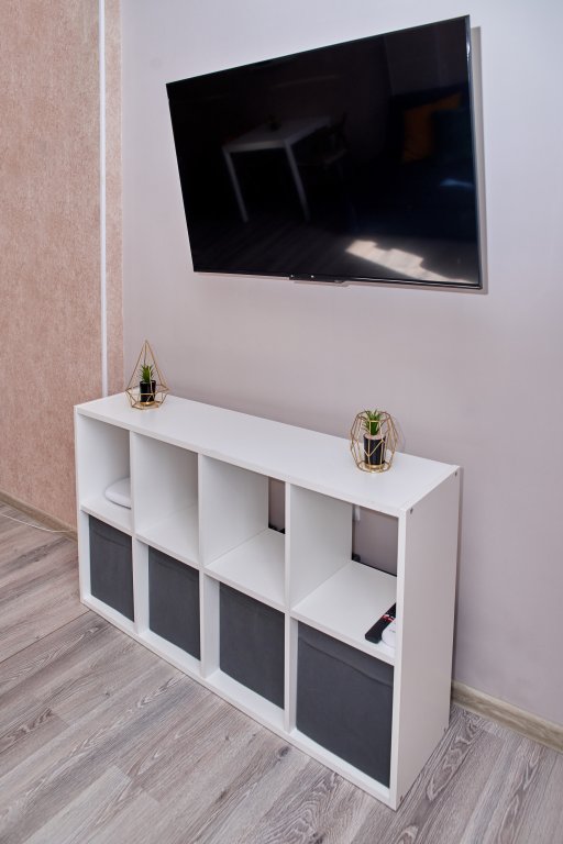 Владивосток: Апартаменты VIAHOME на Толстого