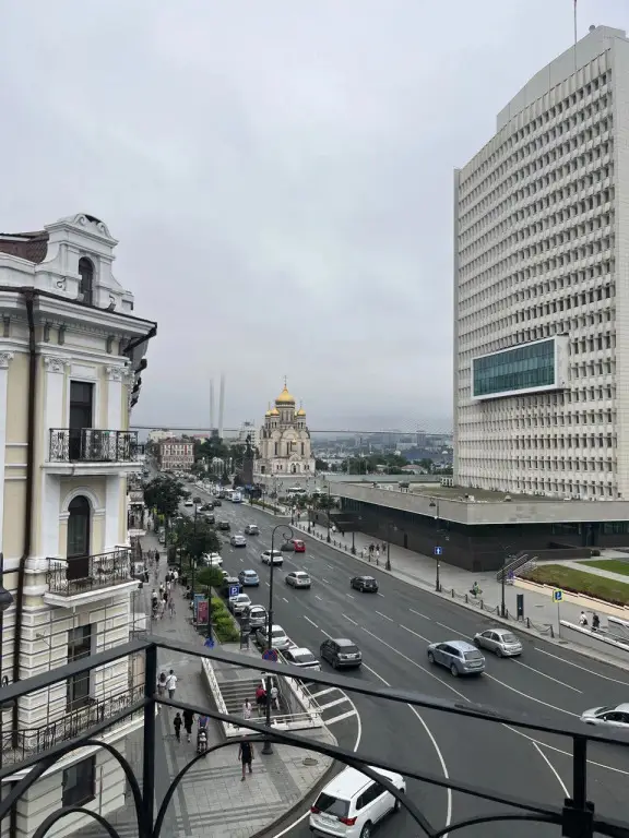 Владивосток: Отель Holiday Hotel