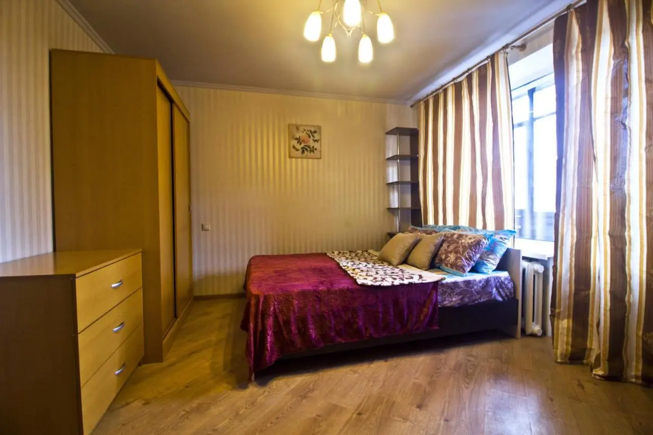 Москва: LAFLATS 1905 2-ROOM