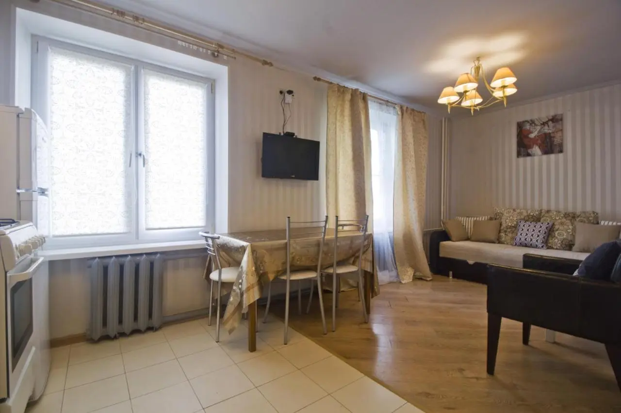 Москва: LAFLATS 1905 2-ROOM