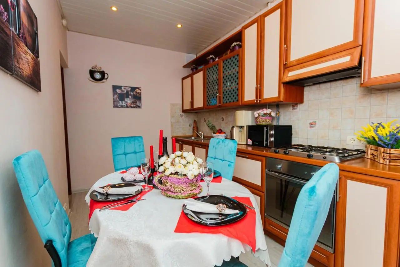 Karaul'noye: Lakshmi Apartment Denezhny Arbat