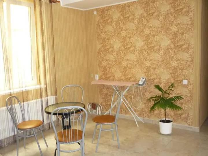 Анапа: Guest House on ulitsa Uyutnaya