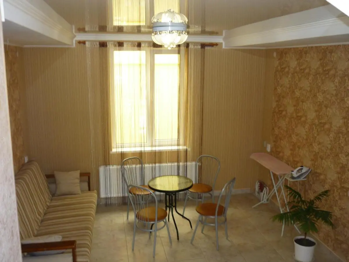 Анапа: Guest House on ulitsa Uyutnaya