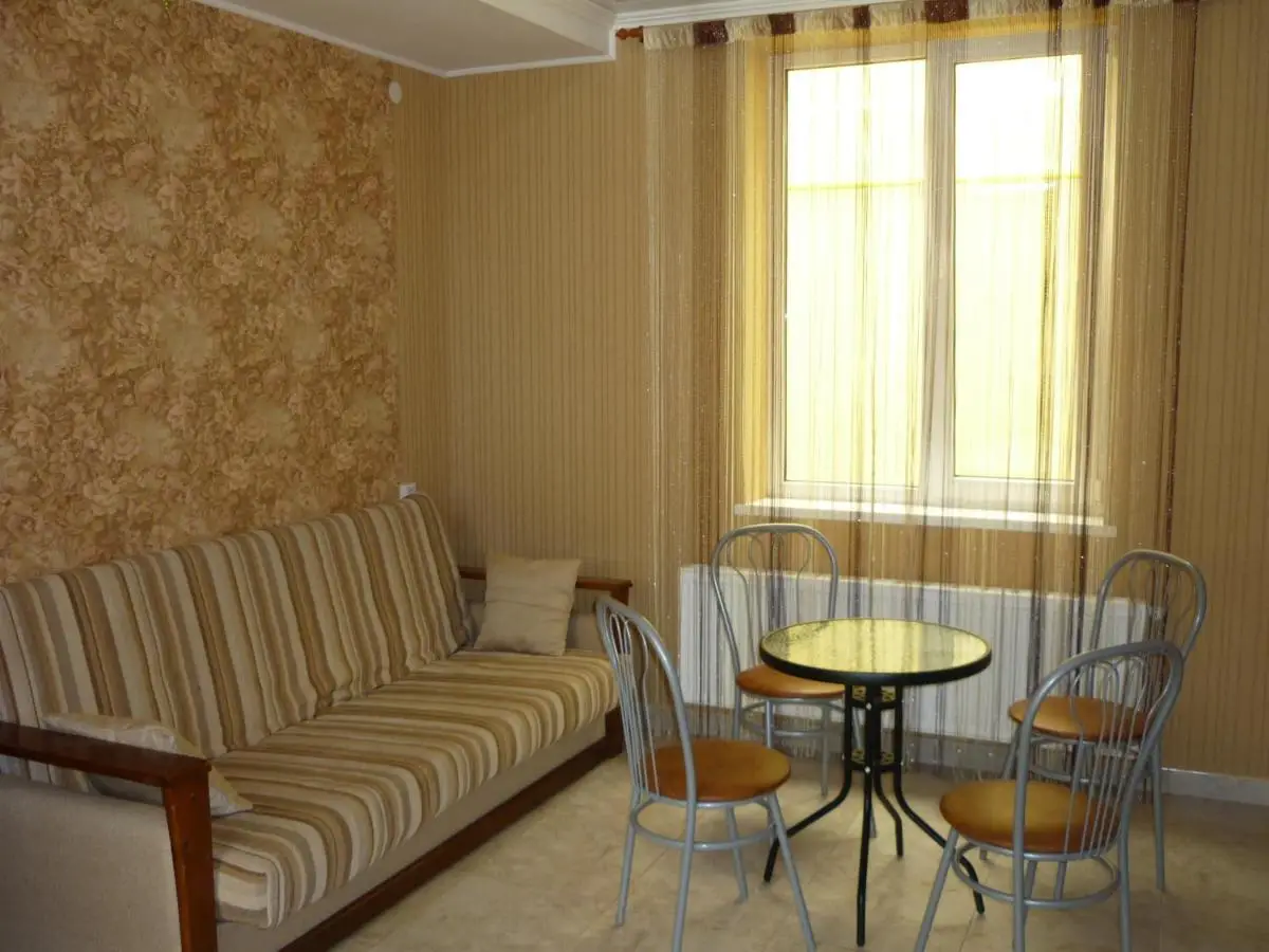 Анапа: Guest House on ulitsa Uyutnaya