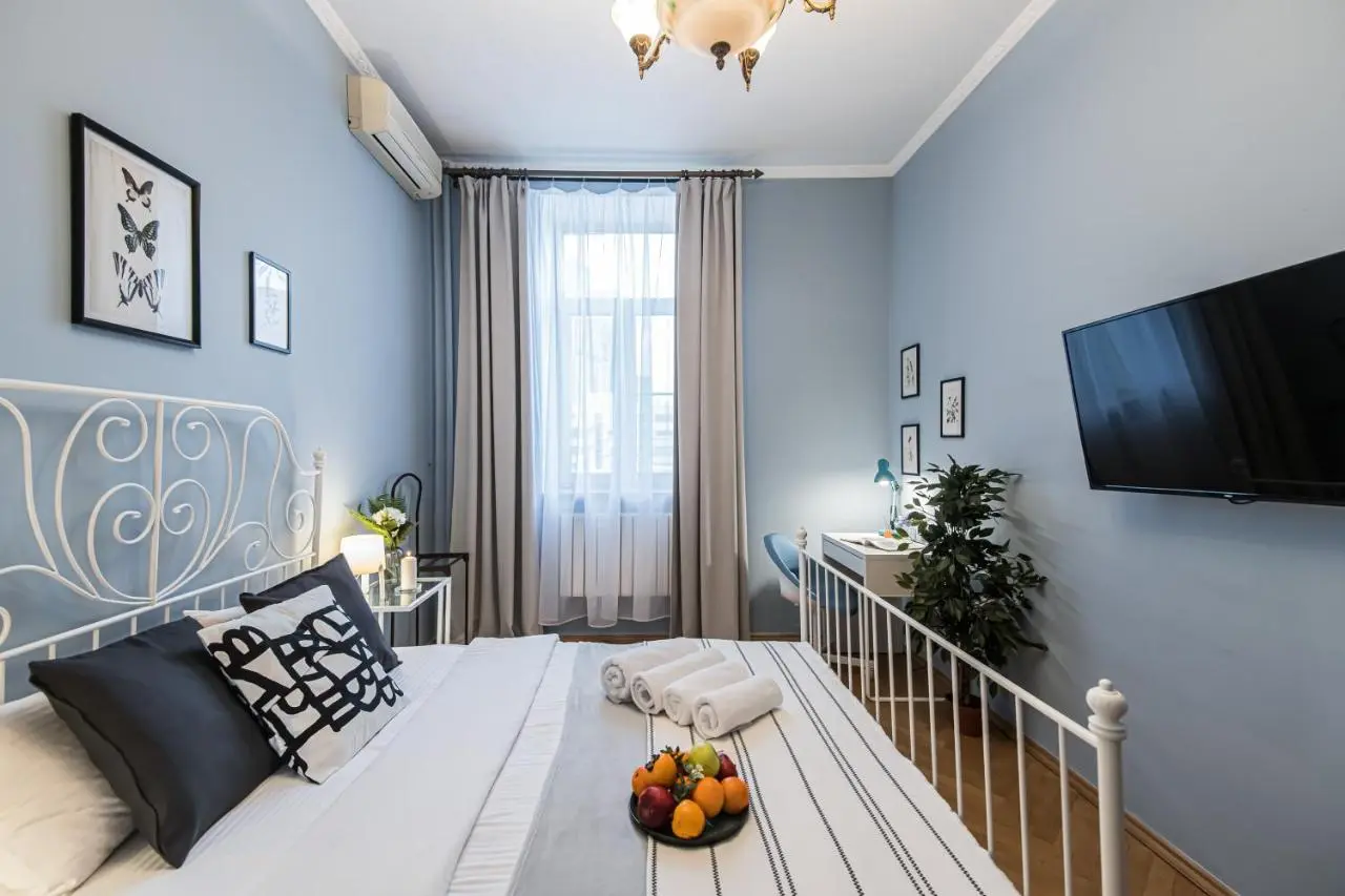 Москва: GMApartments Arbat street 3 bedrooms nice view