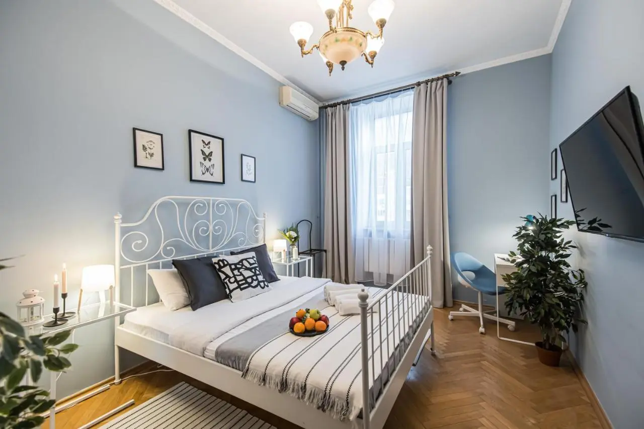 Москва: GMApartments Arbat street 3 bedrooms nice view