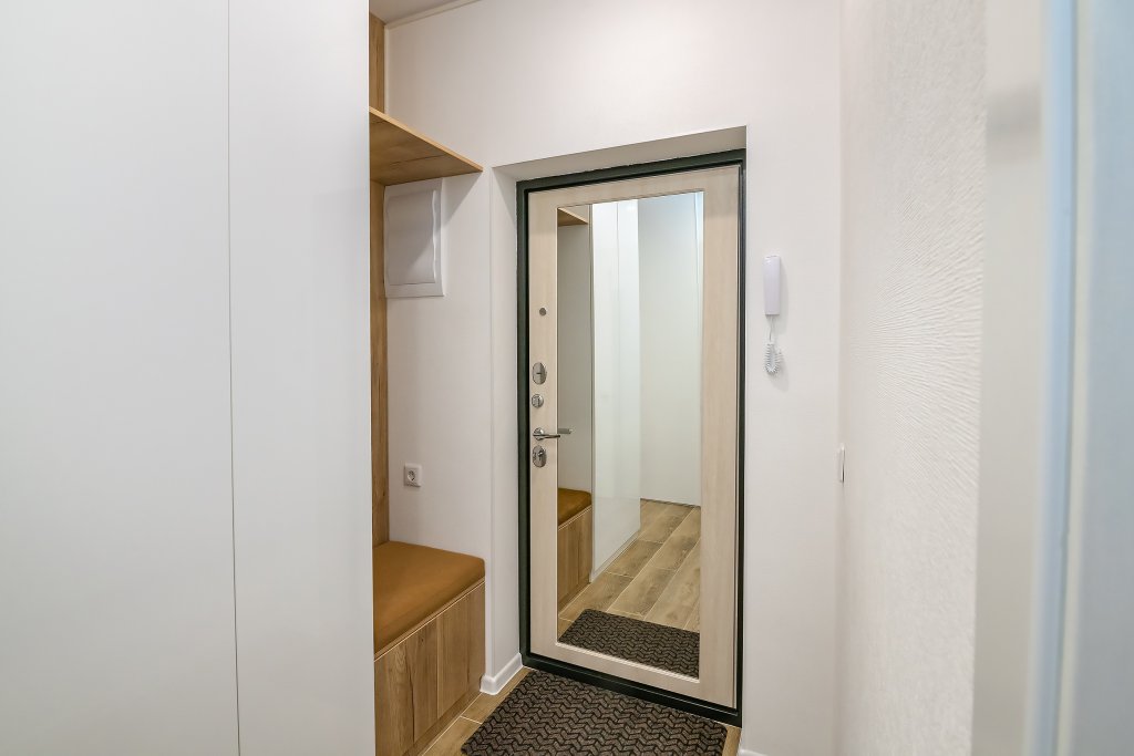 Владивосток: Апартаменты TopHouse на Кирова 25б однокомнатные