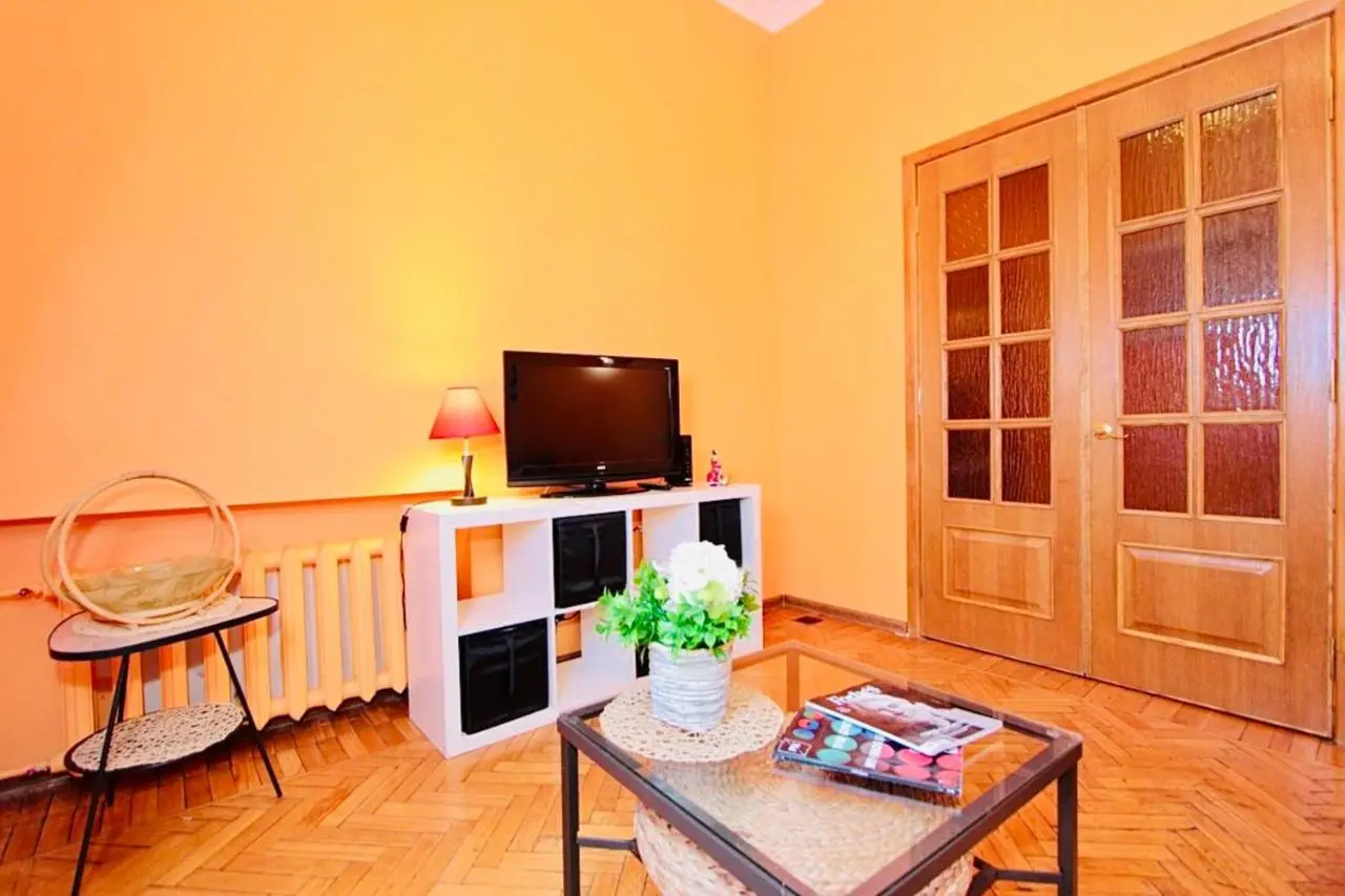 Москва: KvartiraSvobodna - Apartment at Sadovo-Triumfalnaya4/10