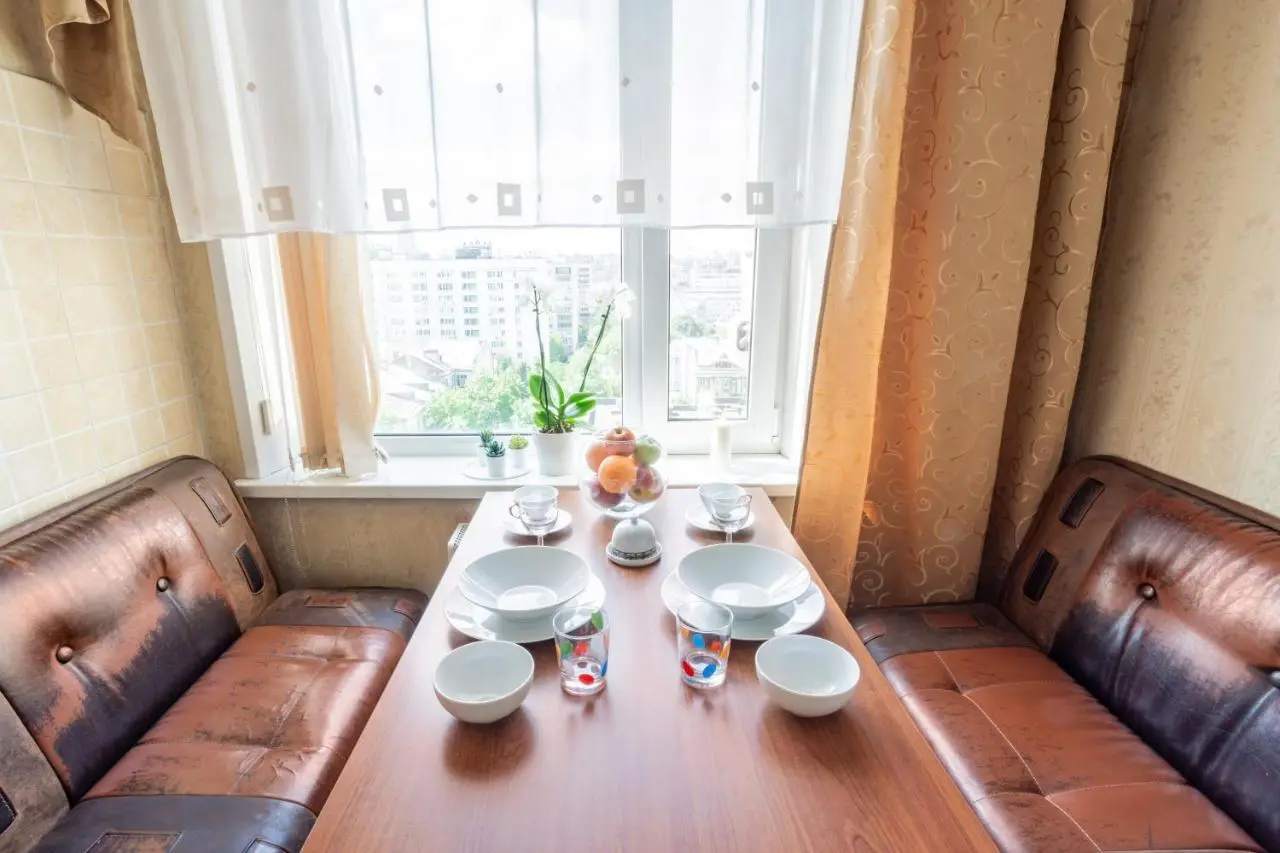 Москва: Moskva4you on Gilyarovskogo 12