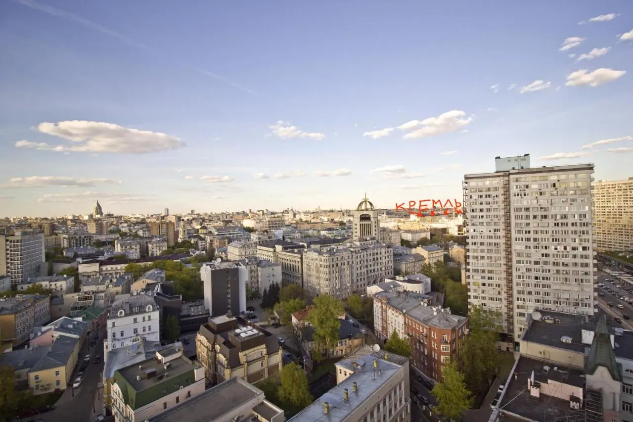 Karaul'noye: Lakshmi Novy Arbat Panorama