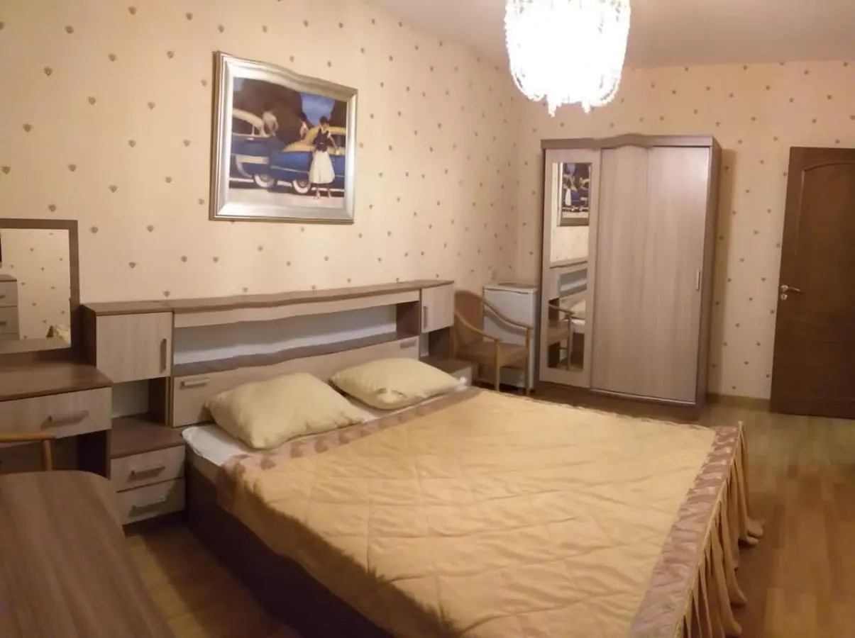 Москва: Apartment on Bolshaya spasskay 27