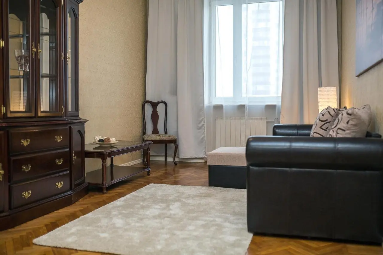 Москва: Lux-Apartments Смоленский бульвар, 7