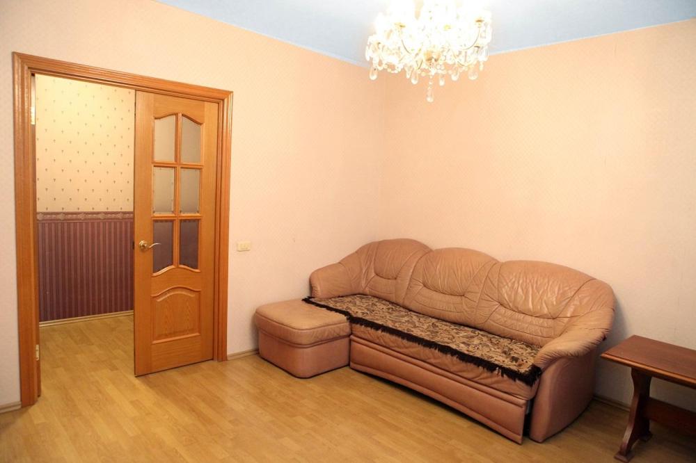 Москва: Apartment on Orshanskay 9