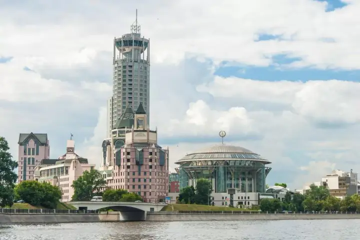 Москва: Krasnoholmskaya Apartments Lux