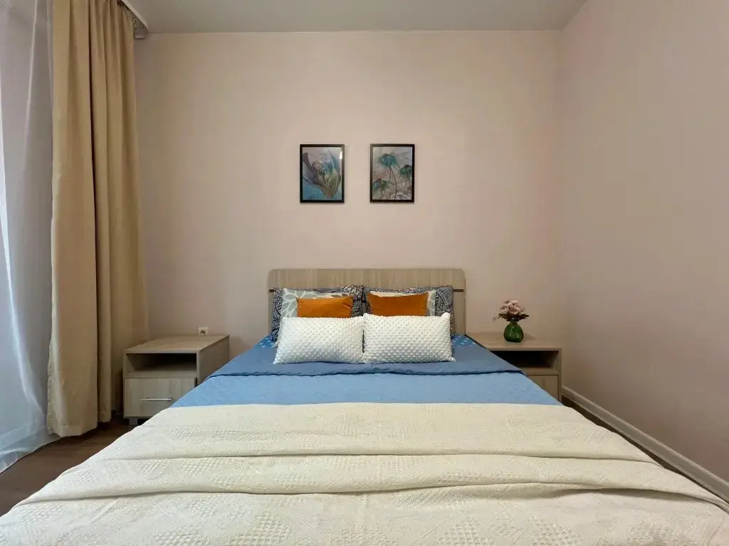 Иркутск: Yevro 2-Komnatnaya Na Krasnokazachyya 76 Kakdoma Flat