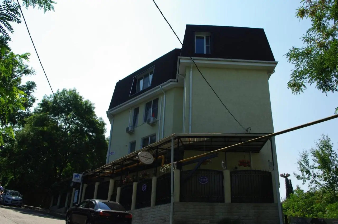 Сочи: Guest House on Vinogradnaya
