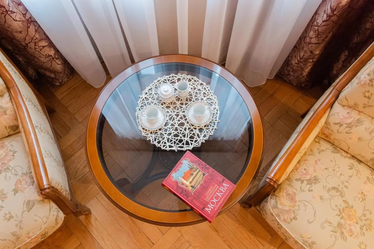 Москва: LaFlats Ohotniy Riad