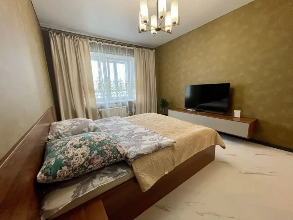 Иркутск: Apartamenty na Dal'nevostochnoj 104