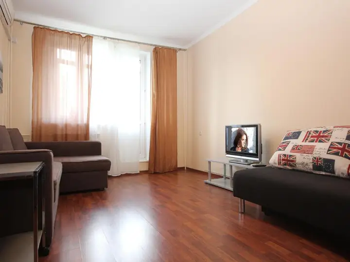 Москва: ApartLux (АпартЛюкс) на Изумрудной