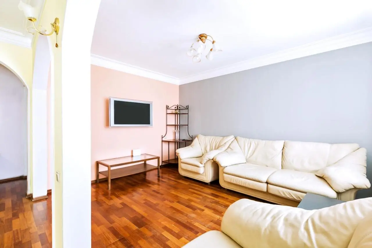 Москва: MaxRealty24 Yana Rajnisa 37k1