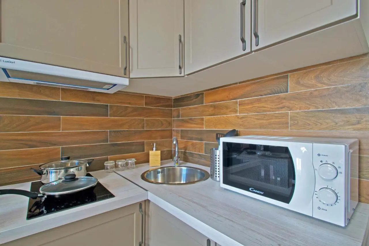 Москва: Yellow Apartments / Level Амурская