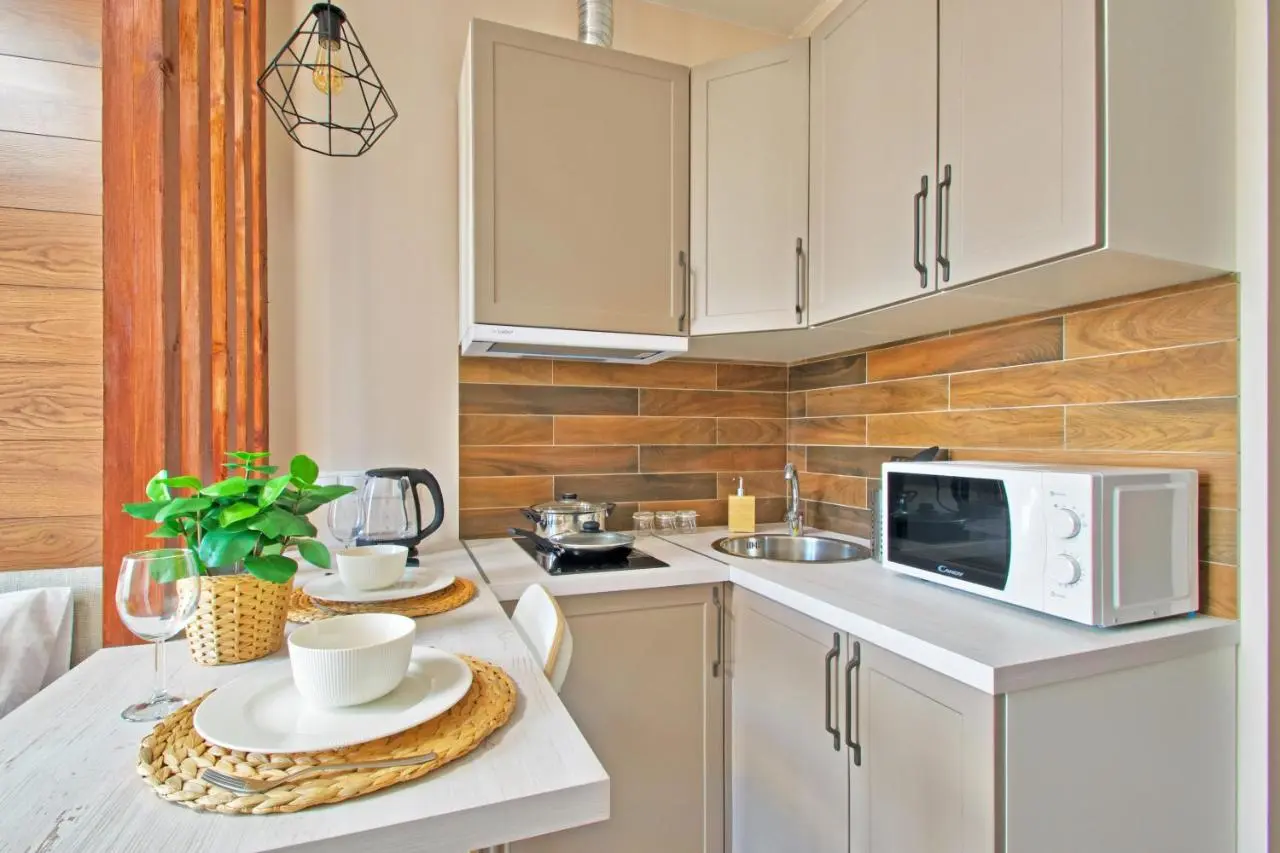 Москва: Yellow Apartments / Level Амурская