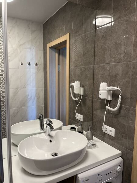 Иркутск: Apartaments sibirian voyage on str. Lebedeva-Kumacha, bld. 29