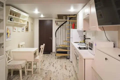 InHome24 2 floor Apartment on Polyarnaya 31A — фото 1