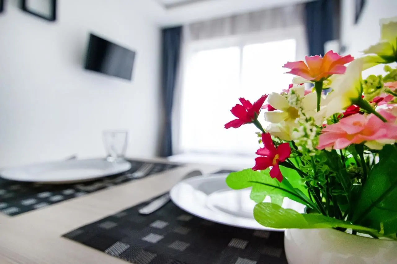 Тула: Apartments on Feodosiiskaya №2