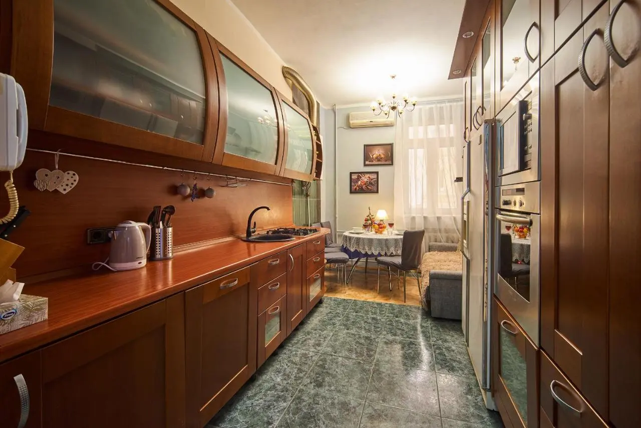 Москва: Sunplace S-Spasskaya