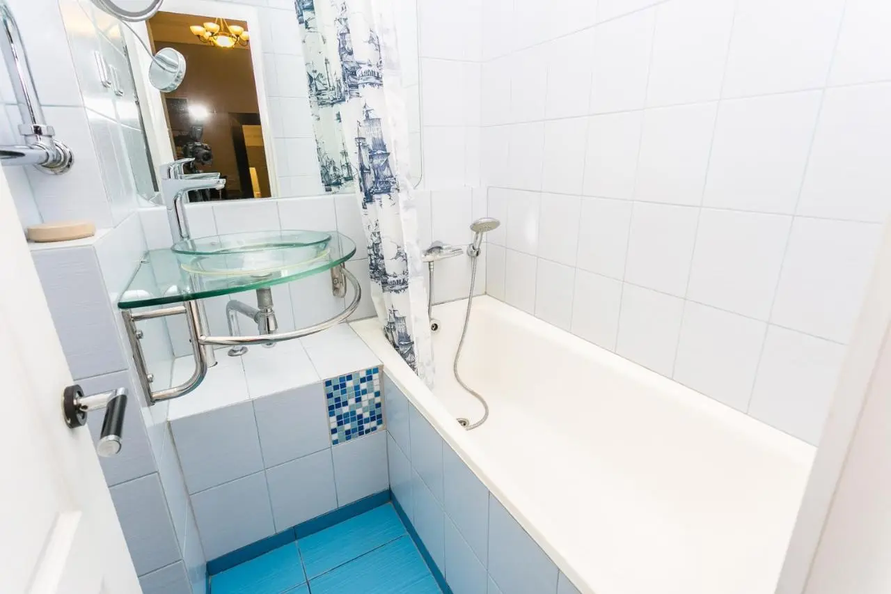 Москва: Nice apartment near New Arbat