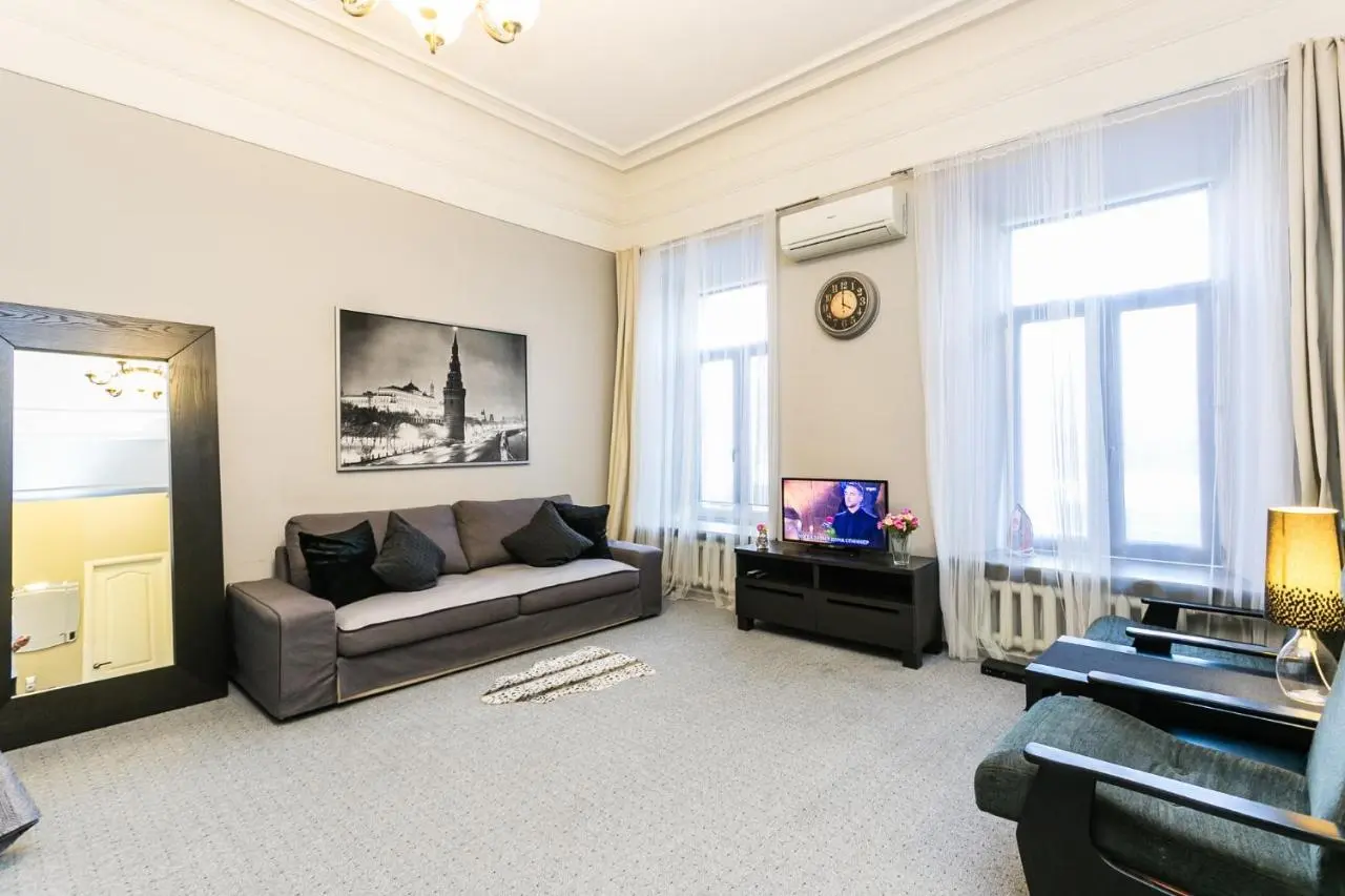 Москва: Nice apartment near New Arbat