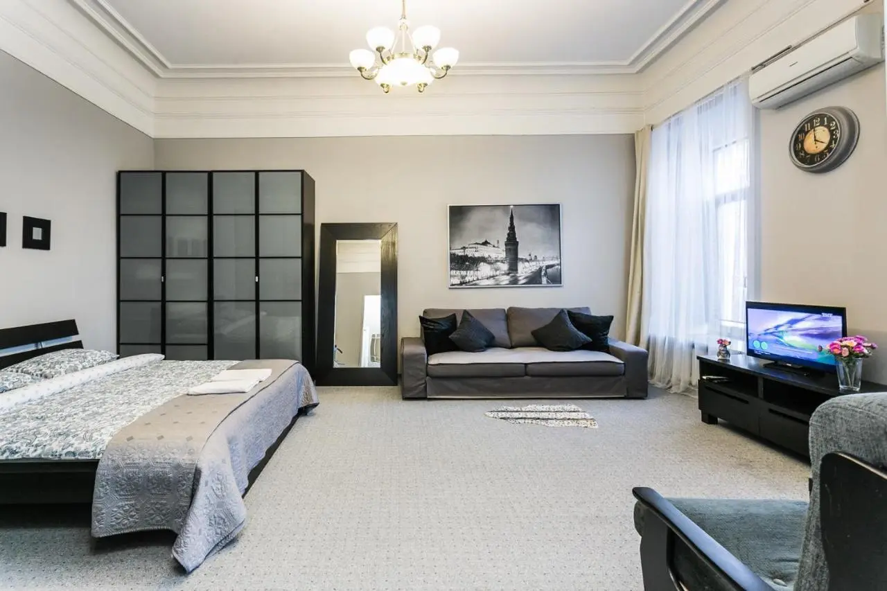 Москва: Nice apartment near New Arbat
