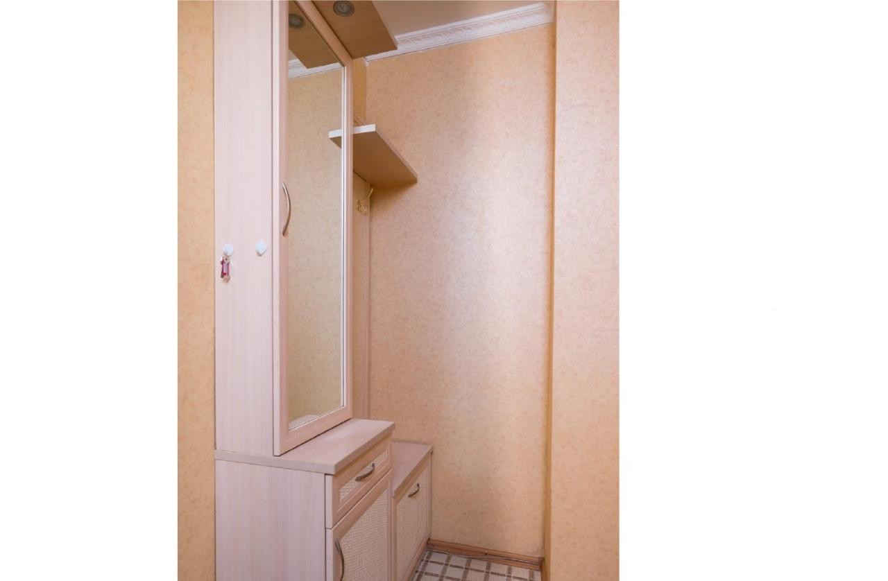 Москва: Moskva4you on Serpuhovskaya Apartment