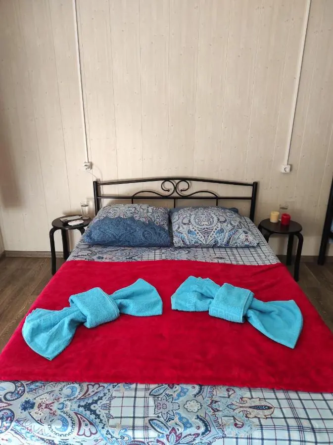 Кучугуры: Voiazh Guest House