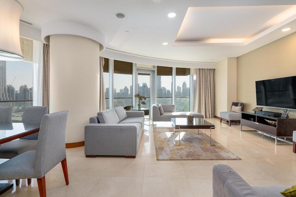 АпартаментыSuperHost - Breathtaking Panoramic Burj View From This Condo | Address Dubai Mall — фото 1