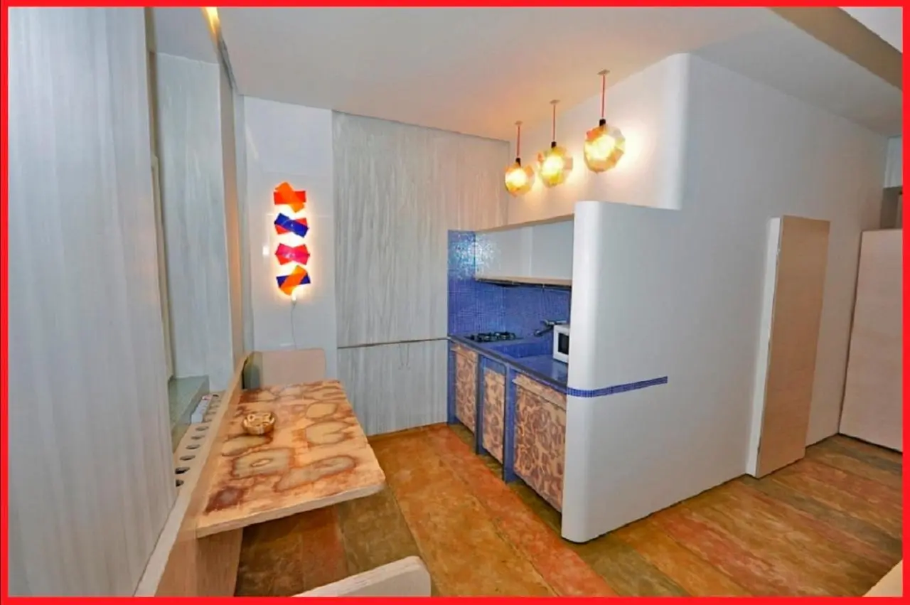 Москва: Apartment near Smolenskaya