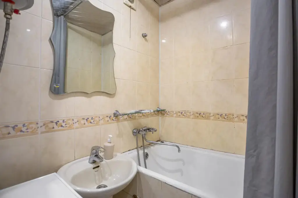 Владивосток: Sunrise flat (Санрайз флэт) на улице Уткинская
