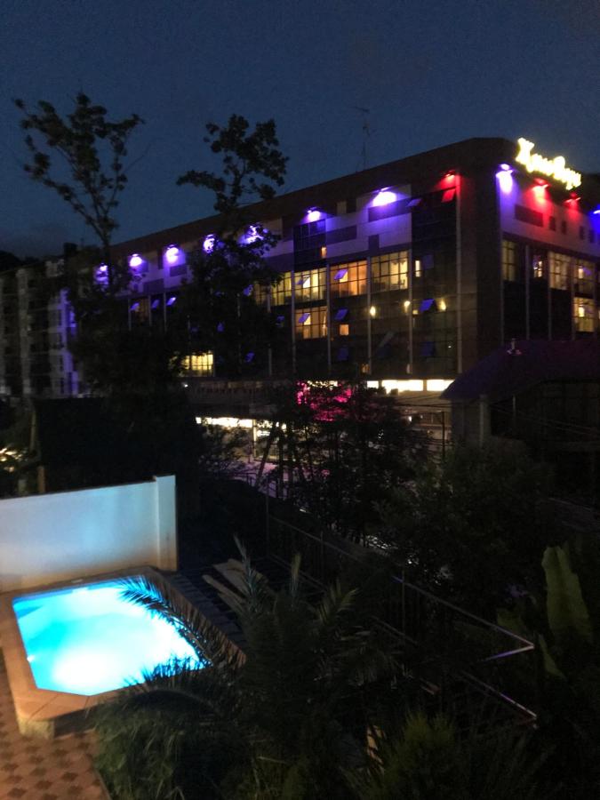 Адлер: Guest House Ra-Duga