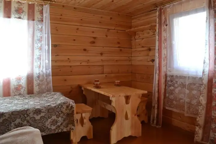 Хужир: Рыбацкий берег