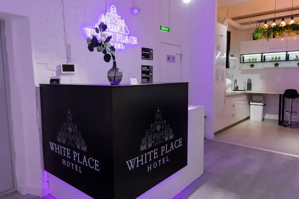 Владивосток: Отель Белое Место. White Place