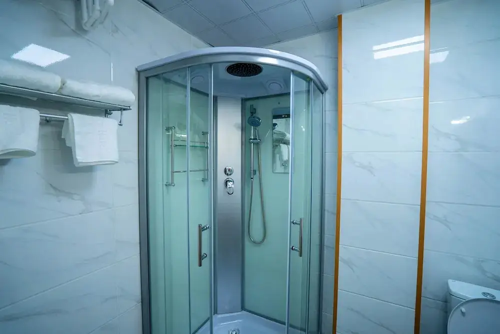 Владивосток: Holiday Hotel
