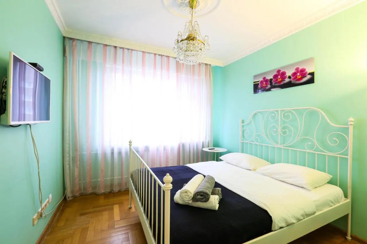 Москва: MaxRealty24 Khoroshovskoe Shosse Superior