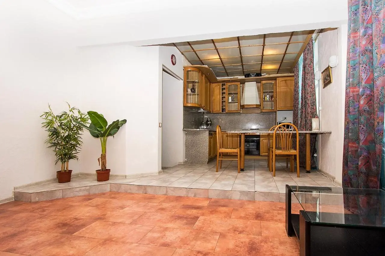 Москва: ApartLux Люкс на Белорусской